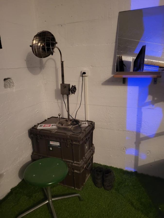 Swiss Army Camping Night / Militaerbunker St. Margrethen Extérieur photo