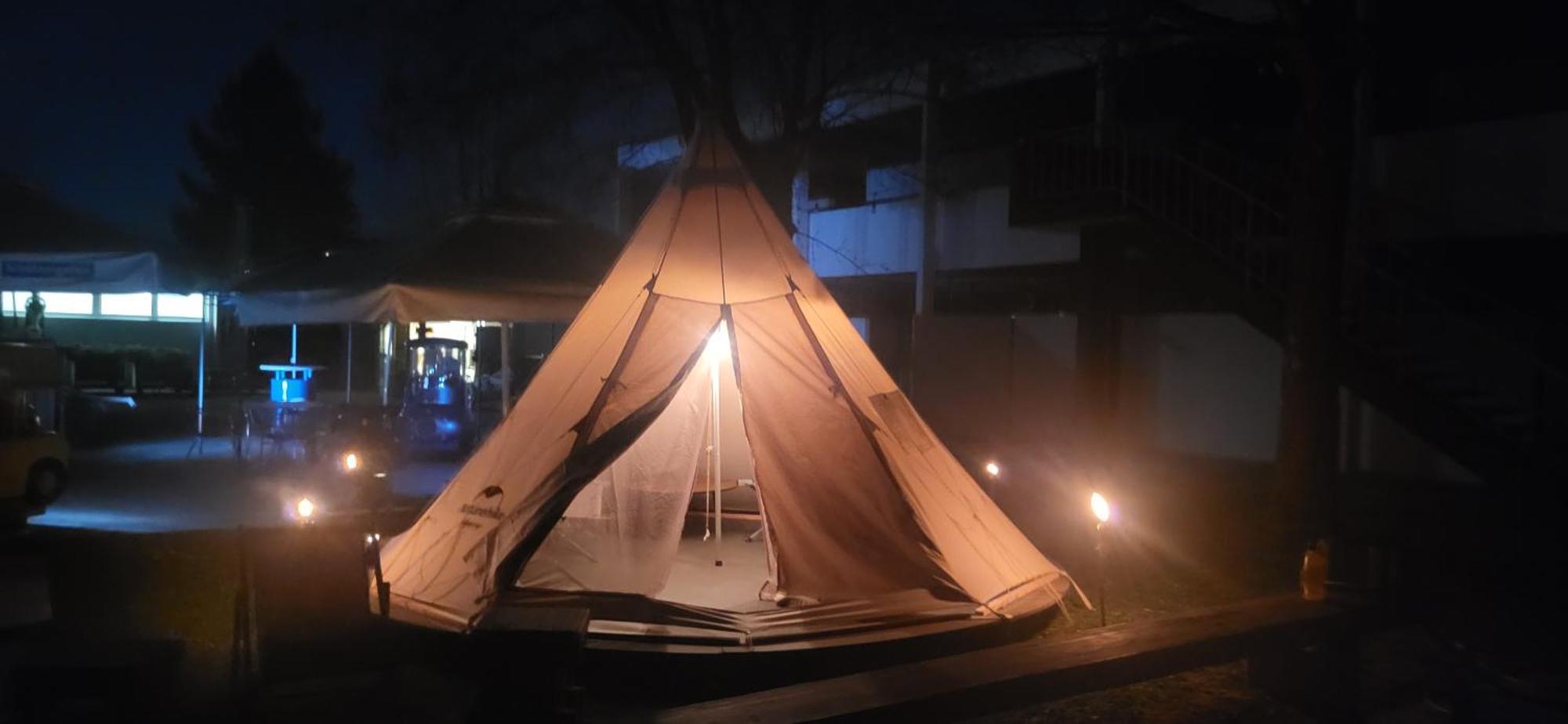Swiss Army Camping Night / Militaerbunker St. Margrethen Extérieur photo